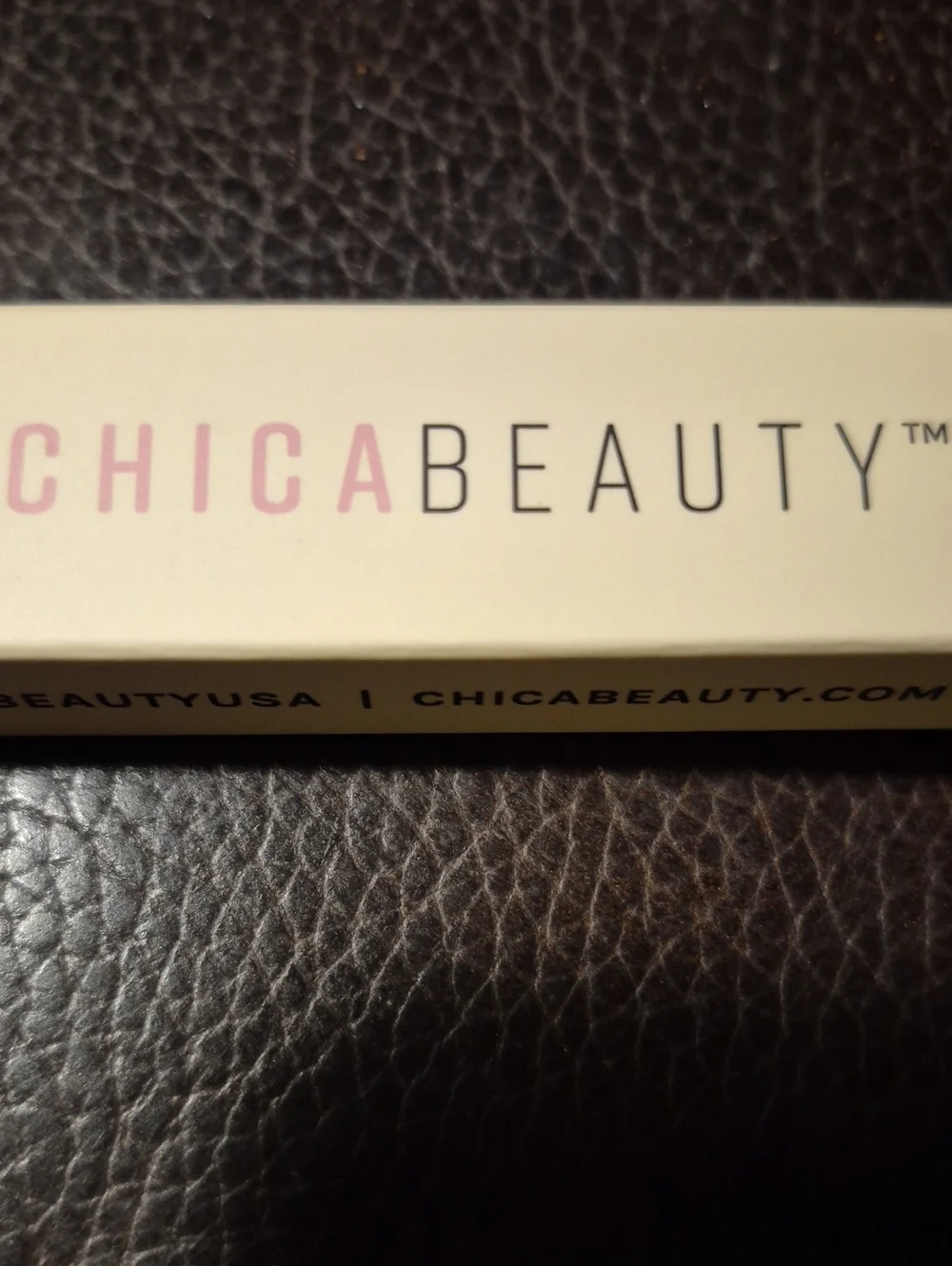 CHICA BEAUTY Mírame Matte Black Liquid Eyeliner